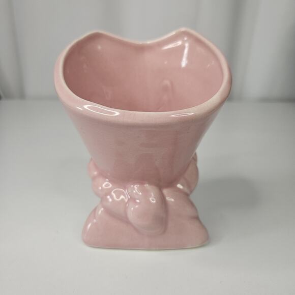 Vintage 50's Pink Pottery Cornucopia Flower Vase Mid-Century Cottage - Picture 2 of 8